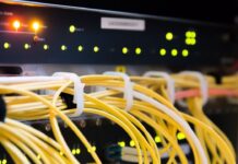 العالم على أطراف أصابعه … والحدث جزء من كل