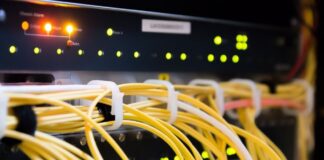 العالم على أطراف أصابعه … والحدث جزء من كل