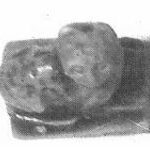 AMULET IN THE SHAPE OF A CAT 10