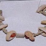 NECKLACE 87