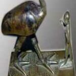 ibis-with-priest-and-monkey-400